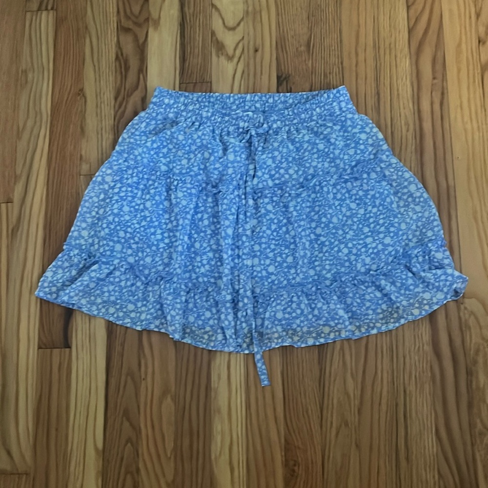 Floral print skirt